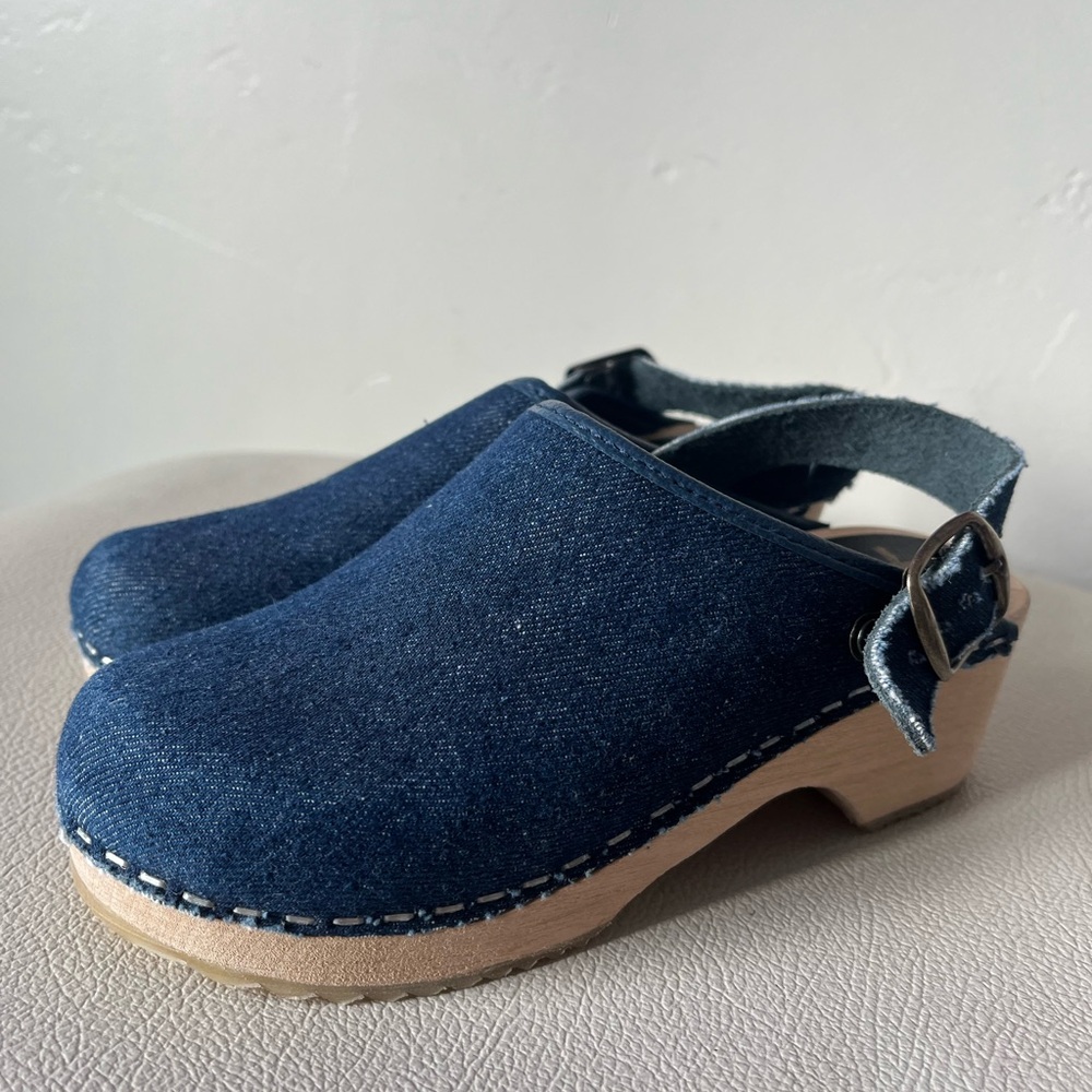 Cape Clogs‎ Made in Sweden Denim and Wood Clogs Girls Size 30